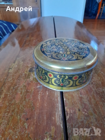 Стара кутия от ТАХАН ХАЛВА #5, снимка 2 - Други ценни предмети - 52323810