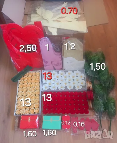 Материали за букети и аранжировки, сапунени цветя,  кутии, зелена декорация