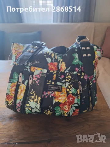 Нова дамска чанта Jimmy Choo , снимка 2 - Чанти - 48373874