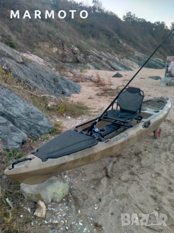 Риболовен каяк , снимка 2 - Воден транспорт - 52806496