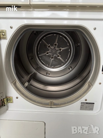 Сушилня с ваничка за вода Miele, снимка 5 - Сушилни - 53976492