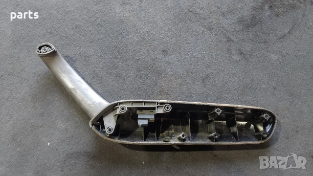 Задна Лява Вътрешна Дръжка и Бутон Ел.Стъкло Ауди А4 Б6 - Б7 N:077 - 8E0867373 - 8Z0959865, снимка 4 - Части - 51335479