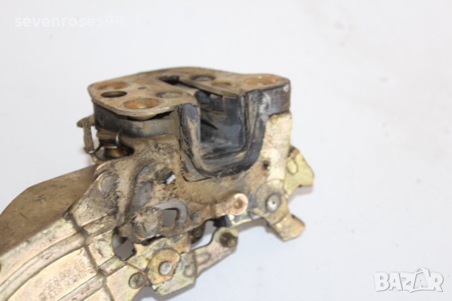 Брава врата предна дясна Опел Вектра А 1.4i 1991 Opel Vectra A, снимка 2 - Части - 42831456