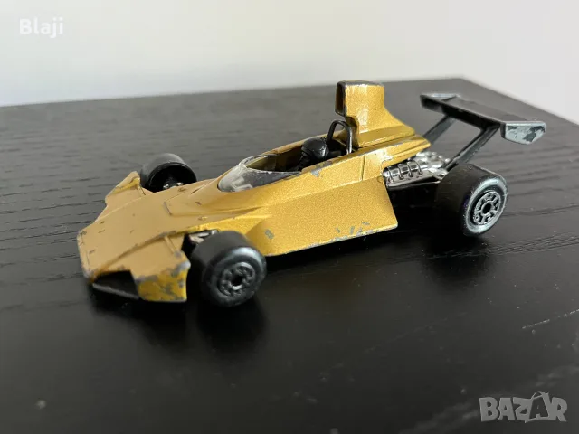 Matchbox количка.
