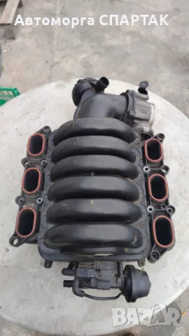 06E133210 Оригинален Audi A6 4F 3.2 FSI всмукателен колектор всмукателен колектор