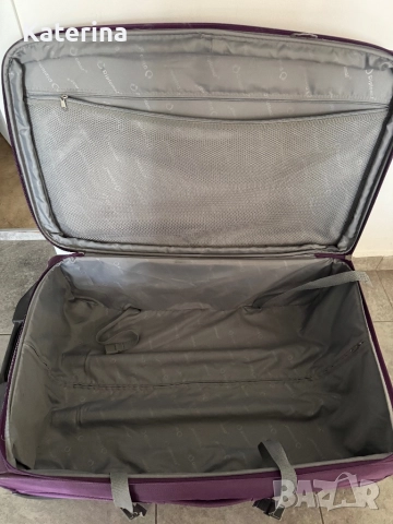 Куфар  71x46x25 cm, снимка 3 - Куфари - 52651650