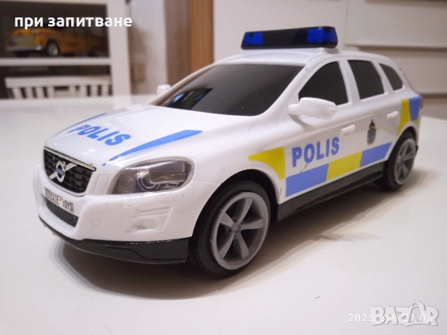 Dickie Volvo XC 60 и количка полицейска, снимка 3 - Колекции - 50886538