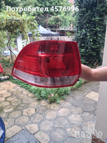 Оригинален десен стоп за golf 5 variant/ комби 2008, снимка 3 - Части - 51517580