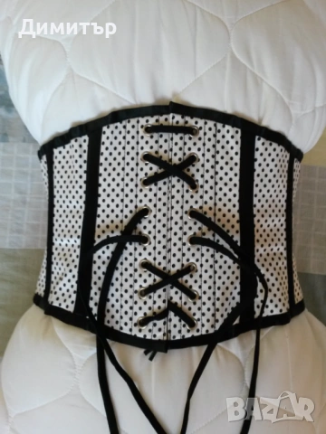 Корсет в бяло с черни точки, снимка 3 - Корсети, бюстиета, топове - 54247411