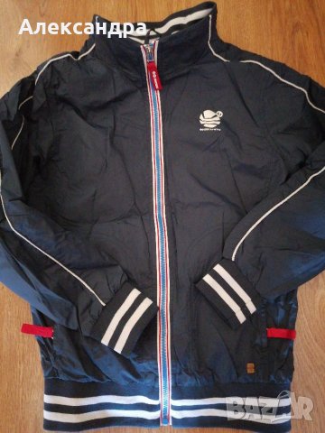 Детско яке, снимка 2 - Детски якета и елеци - 34021259