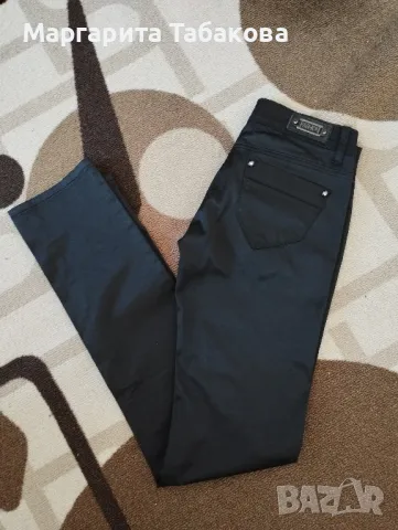 Стилен черен сатенен панталон