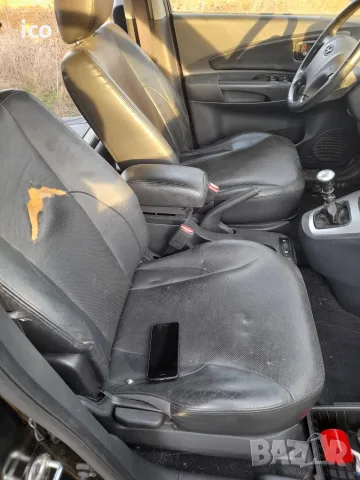 Hyundai Tucson 2.0TD, снимка 12 - Автомобили и джипове - 56426698