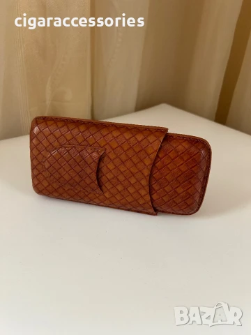 Кожен калъф Cohiba за 3 пури с джоб за резачка – подаръчна кутия, снимка 5 - Табакери - 50898555