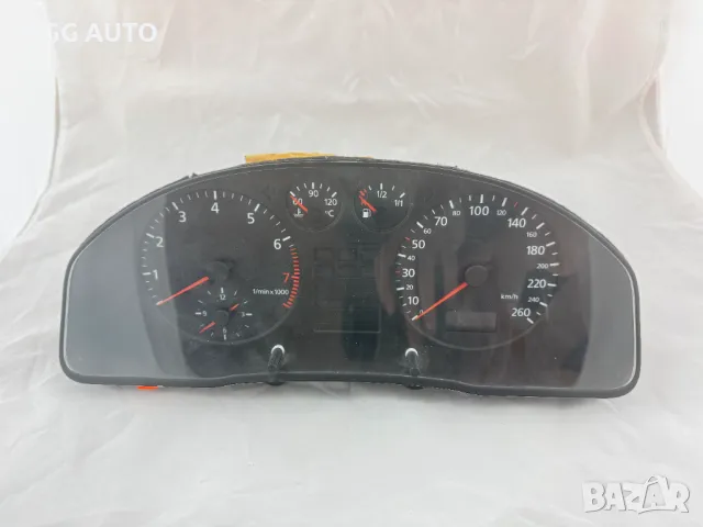 Табло Километраж за Ауди А4 Б5, Audi A4 B5, № 8D0 919 861 C, 8D0919861C, VDO 110 008 884 002