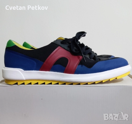 Продавам обувки CAMPER 