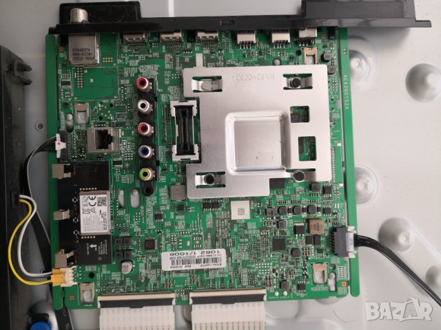 SAMSUNG UE55RU7305 спукан екран, снимка 3 - Части и Платки - 30292007