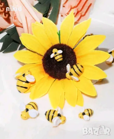 Пчела Пчели пчеличка разперени крила акрил фигурка бижу нокти декорация украса маникюр торта крафт, снимка 4 - Други - 50354288