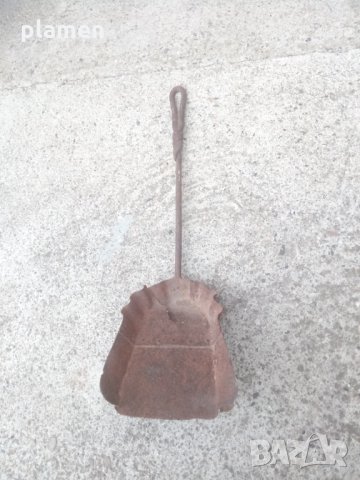 Старинна лопатка, снимка 1 - Антикварни и старинни предмети - 34373528