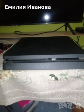 PS4 Slim 500 GB, снимка 2 - PlayStation конзоли - 53082958