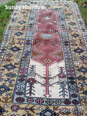 Ръчно тъкан килим, снимка 3 - Килими - 52651041