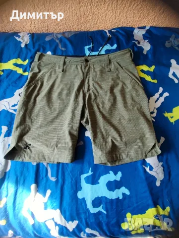 R V R C hike  dive shorts