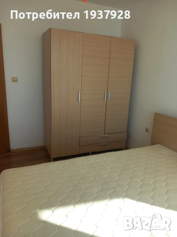 Спален комплект от спалня с матрак, гардероб и тоалетка., снимка 2 - Спални и легла - 52262025