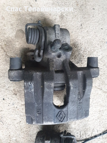 Продавам предни апарати и дюзи за рено лагуна 1.9 