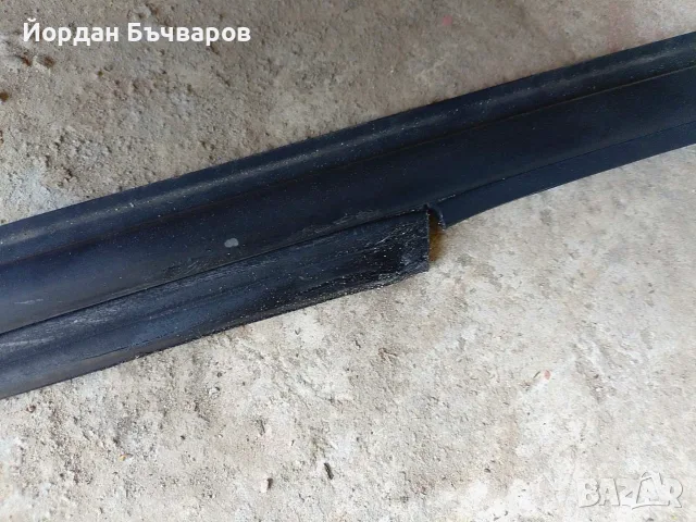 Упл.лайстни от тавана за 2врат Vw Golf mk2, снимка 2 - Части - 55746933