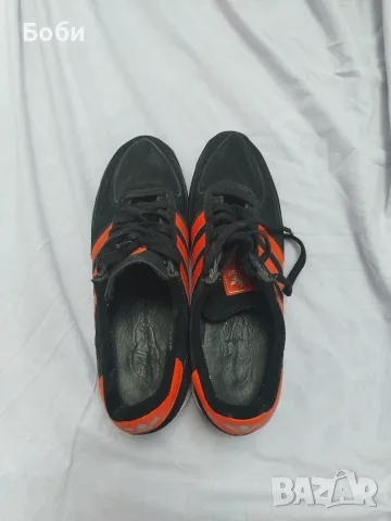 Маратонки Adidas-Индонезия, снимка 2 - Маратонки - 56182494