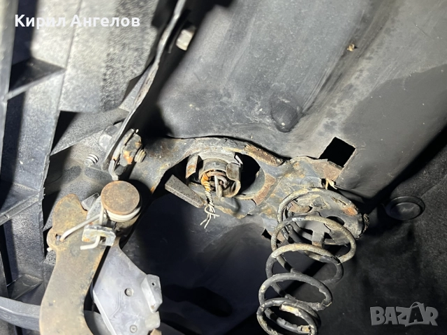 Преден капак за Mercedes E-class W210 , снимка 8 - Части - 52227525