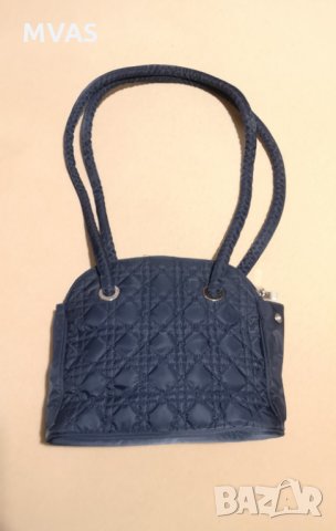 Нова малка тъмно синя чанта за рамо, снимка 2 - Чанти - 31452596