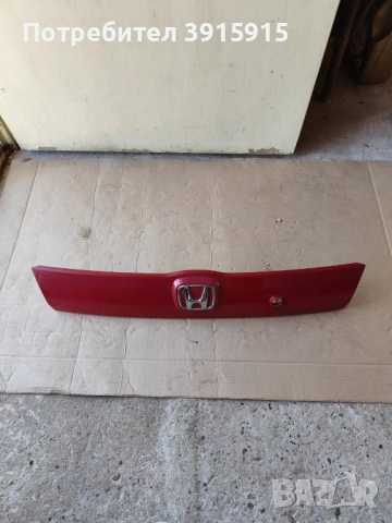 Емблема и лайсна от заден капак за Honda jazz , снимка 8 - Части - 52270133