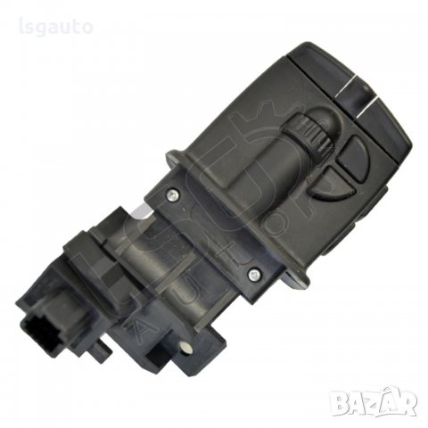 Бутони управление CD плеър Renault Scenic III(2009-2016) ID:91072, снимка 2 - Части - 39057677