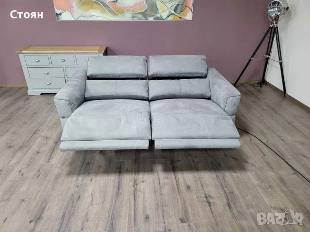 Сив диван тройка от плат с електрически релаксиращ механизъм, снимка 2 - Дивани и мека мебел - 42514250