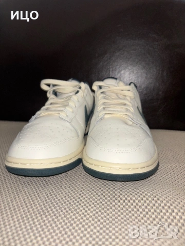 Нови мъжки маратонки Nike Dunk Low, снимка 10 - Маратонки - 54197045