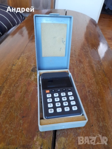 Стар калкулкатор Casio Personal M-1, снимка 2 - Други ценни предмети - 51433715