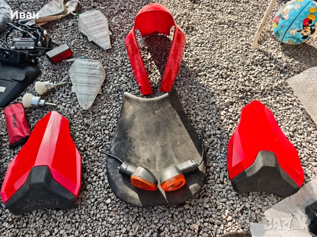 части от Ducati 2007, снимка 8 - Аксесоари и консумативи - 51887884