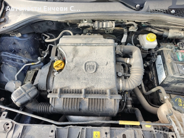 Fiat Tipo 1.4 бензин, 2020 година Седан, На части , снимка 7 - Автомобили и джипове - 51958339