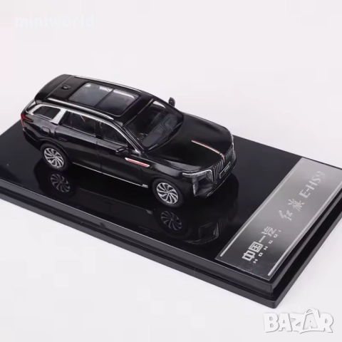 Hongqi E-HS9 2025 - мащаб 1:64 на XCARTOYS моделът е нов в PVC дисплей-кейс, снимка 5 - Колекции - 52311827