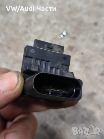 Сензор датчик педал съединител за Голф 5 Пасат Туран Джета VW Golf 5 Passat Touran Jetta 1K0927810D, снимка 2 - Части - 51792413
