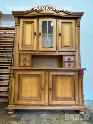 Шкаф - витрина от дъбов масив, снимка 2 - Шкафове - 50063788