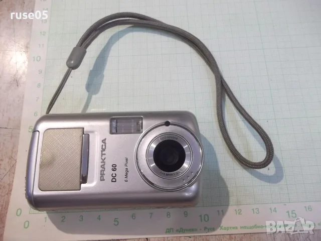 Фотоапарат "Praktica DC 60" работещ