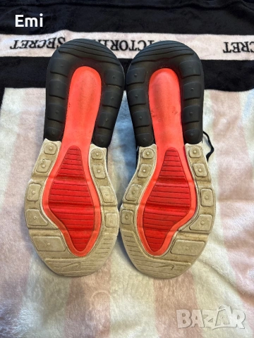 Nike air 270, снимка 3 - Маратонки - 54321369