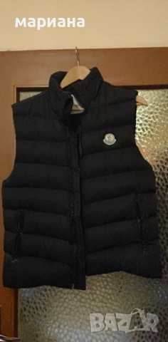 Елек Moncler