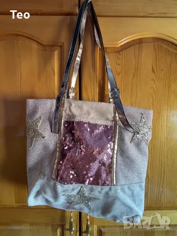 Дамска чанта тип "Тоте" (Tote bag) с пайети и блестящи звезди