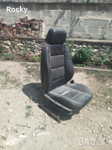 Преднни седалки и стъкла за БМВ Е36, снимка 3 - Части - 51983959