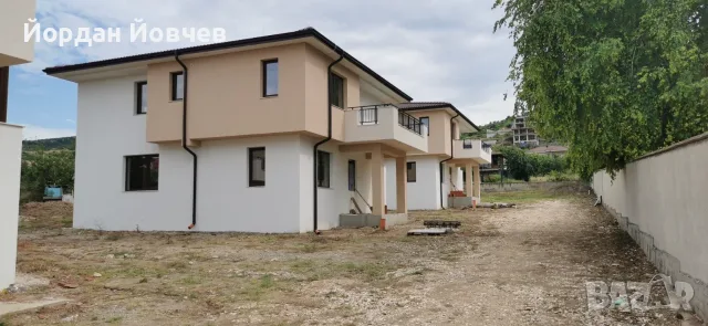 Продава къща в Белащица, снимка 2 - Къщи - 54303805