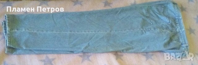 Продавам дамски дънки 
