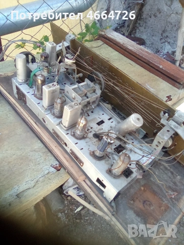 Лампово радио антика , снимка 8 - Радиокасетофони, транзистори - 54320738