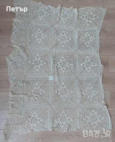 Ръчно плетени и бродирани покривки, снимка 4 - Декорация за дома - 44475660